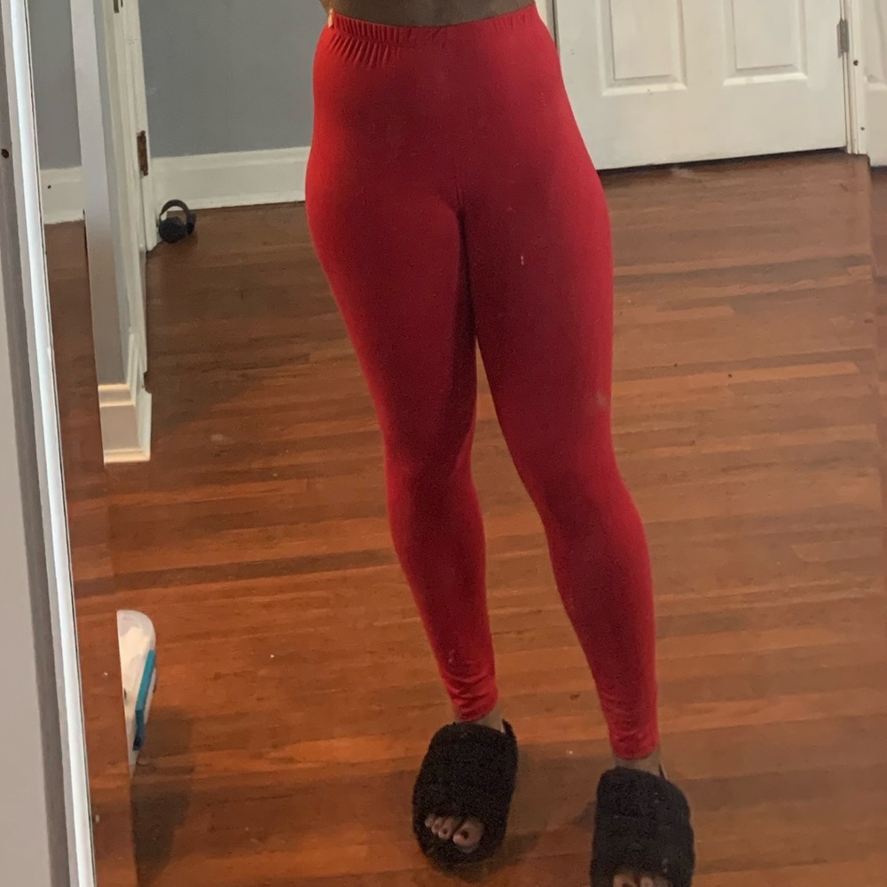 ❤️‍🔥 RED MATCHING SET 🍎 - Picture 4 of 4